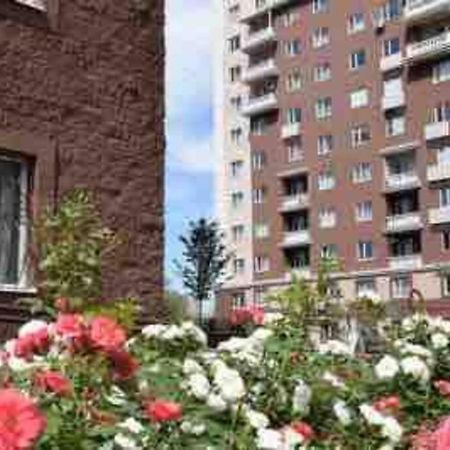 Уютная Квартира В Центре Возле Адк Almaty Exterior foto